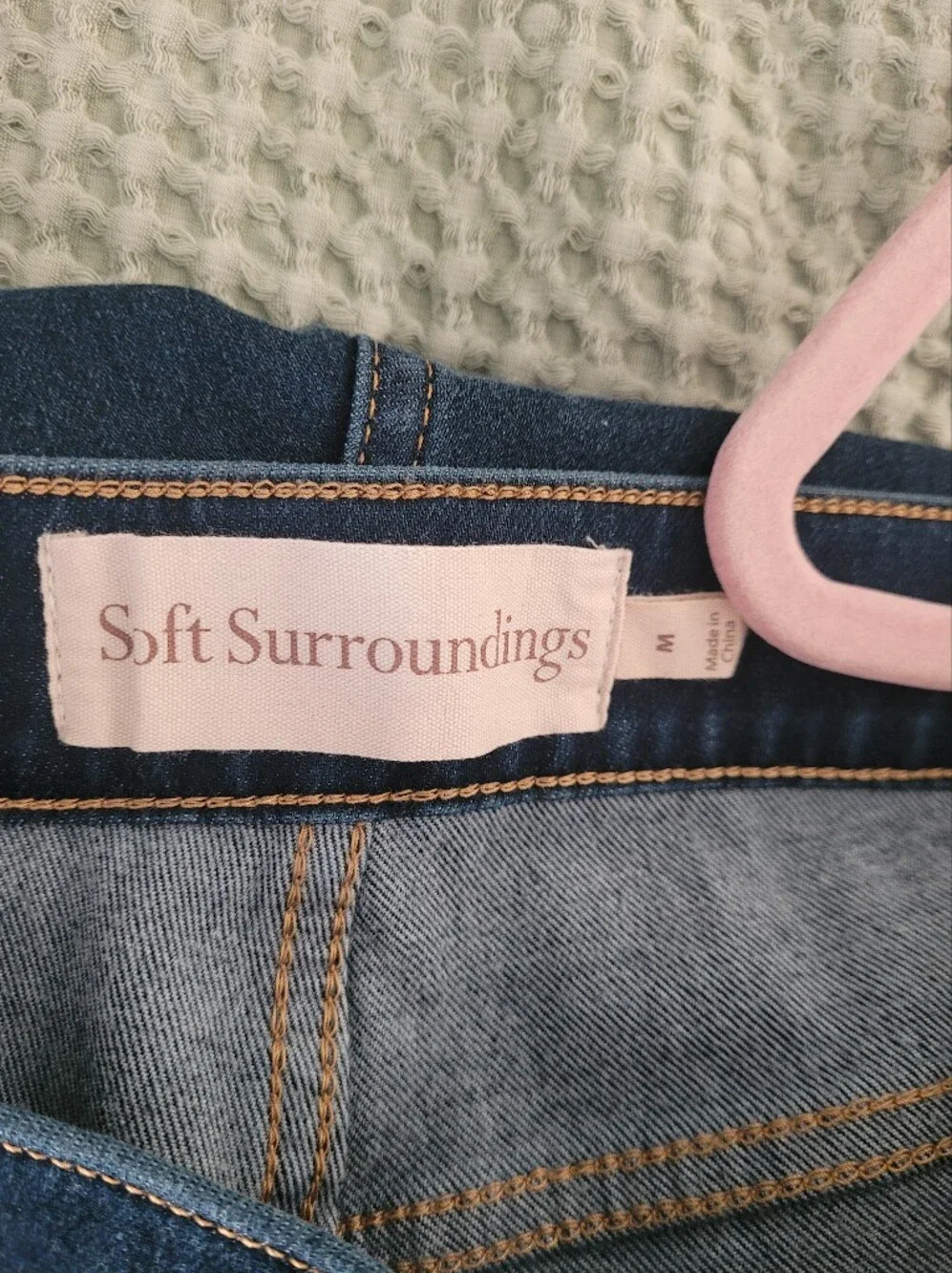 Soft Surroundings Pull-On Flare Jeans Side Slit Ankle Medium Dark Wash Stretch